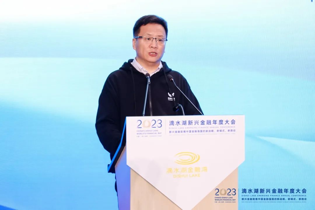 揭北银创投消费卡骗局：想贷14万得付47万，全国已11万人受害，被骗超2亿元